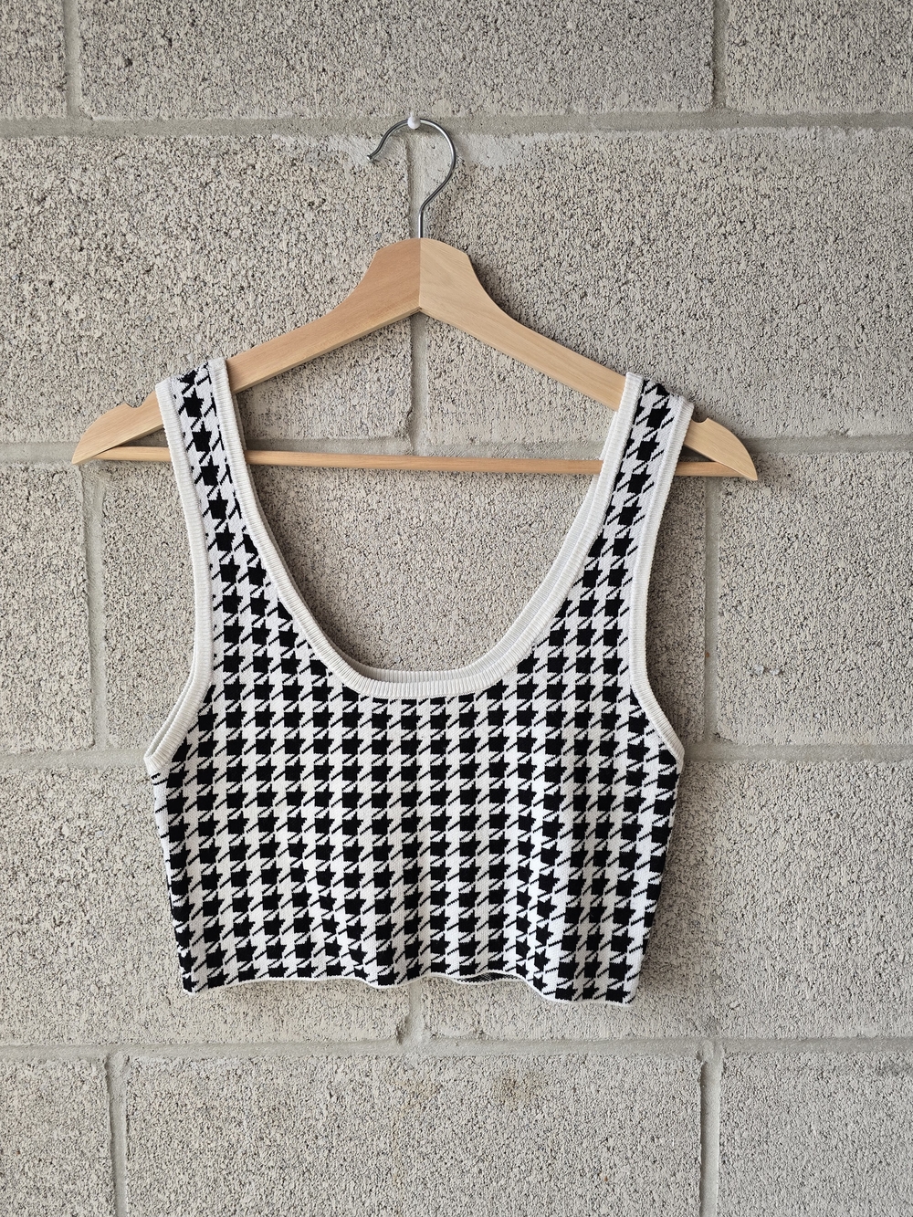 Garage Black & White Houndstooth Crop Tank